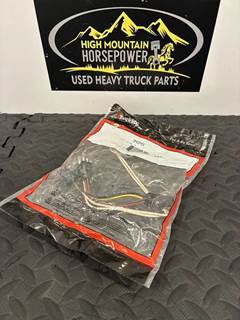 Truck-Lite Stop / Tail / Turn Signal Light Plug, Left Side 
PN: 94948 *Sold