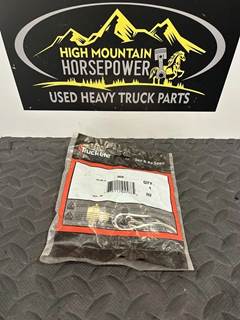 *NEW* Truck-Lite  Pigtail Light Socket  P/N: 94940  (TAG# 16117)