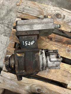 Mercedes-Benz OM460LA Air Compressor for a Freightliner COLUMBIA