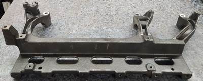 Kenworth W990 Engine Part