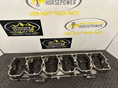 Paccar PX-9 Engine Part for a Kenworth T400