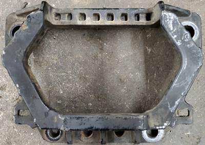 Freightliner Cascadia Engine Mount
