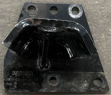 Kenworth T3 Series Right Engine Mount