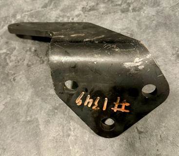 Kenworth T680 Left Engine Mount