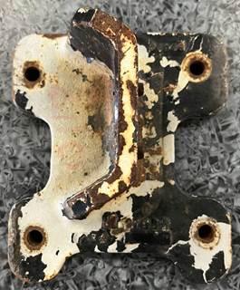 Kenworth T800 Right Engine Mount for a Kenworth T8 Series