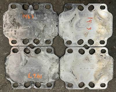 Kenworth T880 Engine Mount