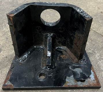 Peterbilt 220 Right Engine Mount