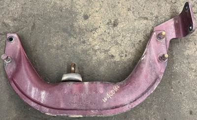 Front engine mount pulled from a 2005 Kenworth W900B. Mount was set up with a