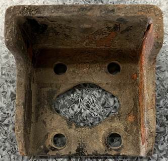 Rear engine support motor mount pulled from a PACCAR. Motor mount is in good