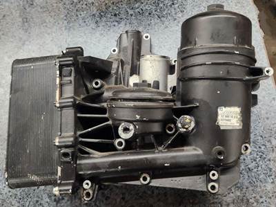 Kenworth T680 Engine Oil Cooler