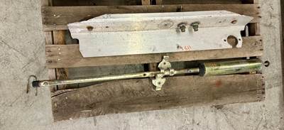 Peterbilt 587 Engine Oil Pan