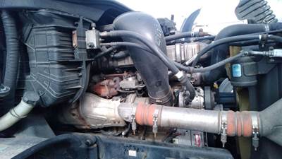 Detroit DD15 Engine for a Freightliner Cascadia