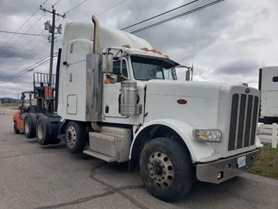 Peterbilt 389 Exhaust Stack