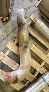 Peterbilt 587 Exhaust Stack