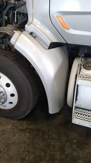 Peterbilt 579 Left Fender Extension