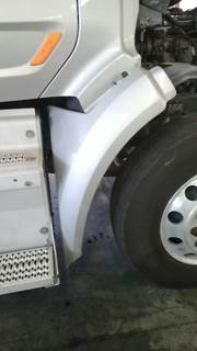 Peterbilt 579 Right Fender Extension