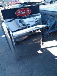 Peterbilt 579 Fender