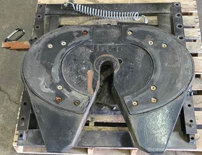 Jost T660 Fifth Wheel for a Kenworth T660