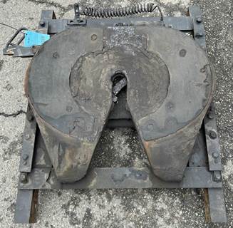 Jost T680 Fifth Wheel for a Kenworth T680