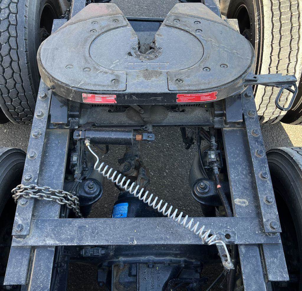 2020 Kenworth T680 Fifth Wheel For Sale Spokane Valley, WA 9646