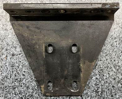 Crossmember gusset pulled from a PACCAR truck. Part is in good used condition,