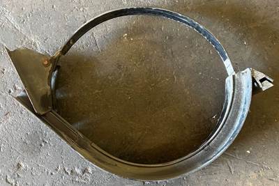 Kenworth T680 Fuel Tank Strap / Bracket