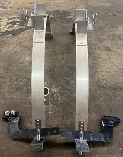 Kenworth T680 Fuel Tank Strap / Bracket