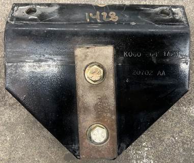 Kenworth T680 Fuel Tank Strap / Bracket