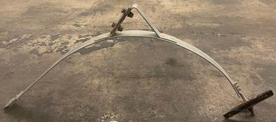 Kenworth T800 Fuel Tank Strap / Bracket