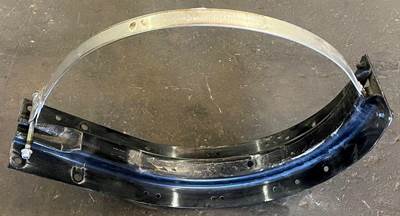 Kenworth T880 Fuel Tank Strap / Bracket