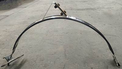 Kenworth T880 Fuel Tank Strap / Bracket