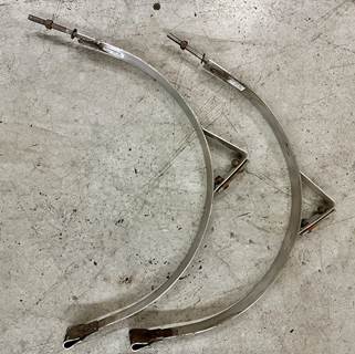 Kenworth T880 Fuel Tank Strap / Bracket
