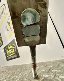 Kenworth W900L Fuel Tank Strap / Bracket