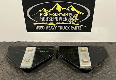 Kenworth W900S Fuel Tank Strap / Bracket