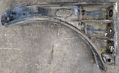 Peterbilt 379 Fuel Tank Strap / Bracket