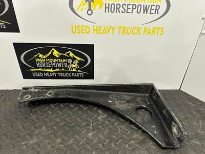 Peterbilt 386 Fuel Tank Strap / Bracket