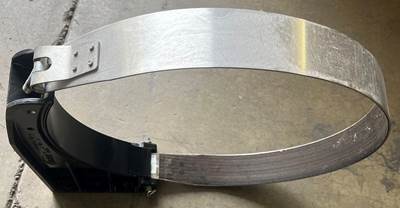 Peterbilt 389 Fuel Tank Strap / Bracket