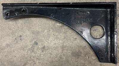 Peterbilt 567 Fuel Tank Strap / Bracket