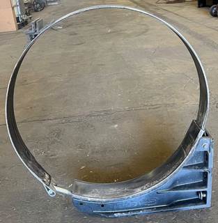 Peterbilt 579 Fuel Tank Strap / Bracket