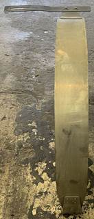 Peterbilt 579 Fuel Tank Strap / Bracket