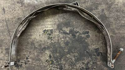 Peterbilt 579 Fuel Tank Strap / Bracket