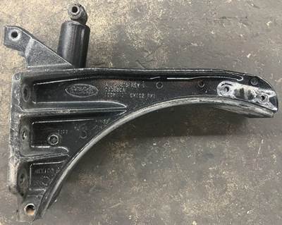 Peterbilt 579 Fuel Tank Strap / Bracket