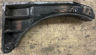 Peterbilt 579 Fuel Tank Strap / Bracket