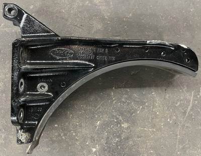 Peterbilt 579 Fuel Tank Strap / Bracket