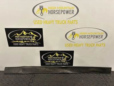 Tank strap liner in good used condition, see pictures. OEM P/N K161-793-22