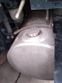 Kenworth T680 Right Fuel Tank