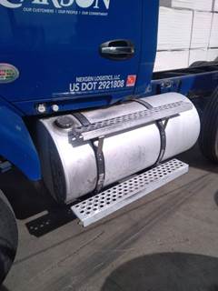 Kenworth T880 Left Fuel Tank