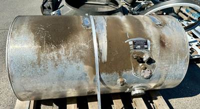 Kenworth W900L Right Fuel Tank