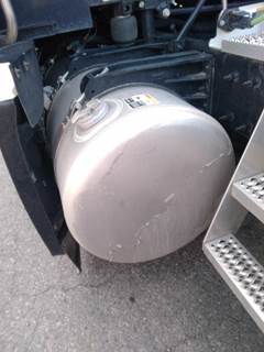 Peterbilt 579 Left Fuel Tank