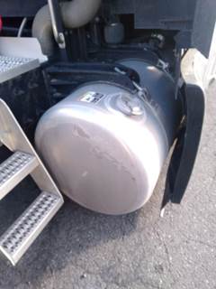 Peterbilt 579 Right Fuel Tank